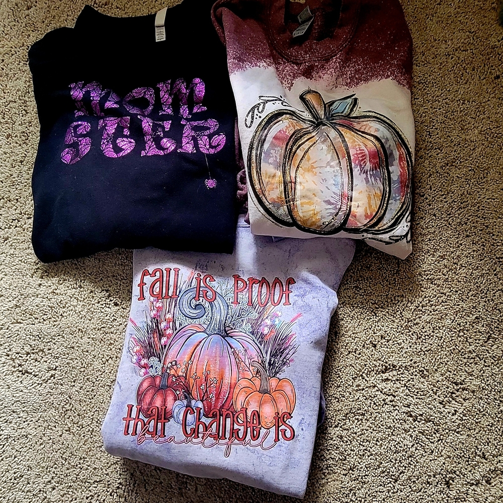 Comfort ColorsWomen's Sweaters - Black, Purple, Multicolor